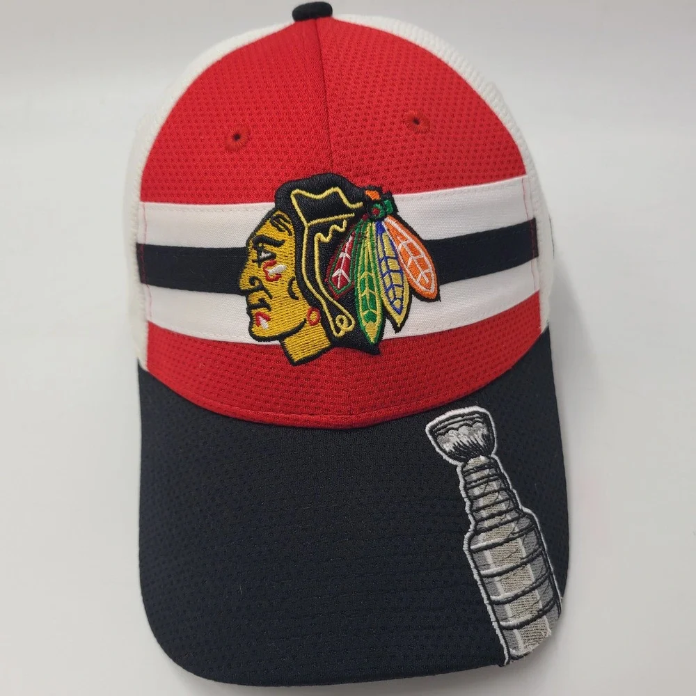 Chicago Blackhawks Hat Adjustable New Era 9Forty Red White Stanley Cup Champions